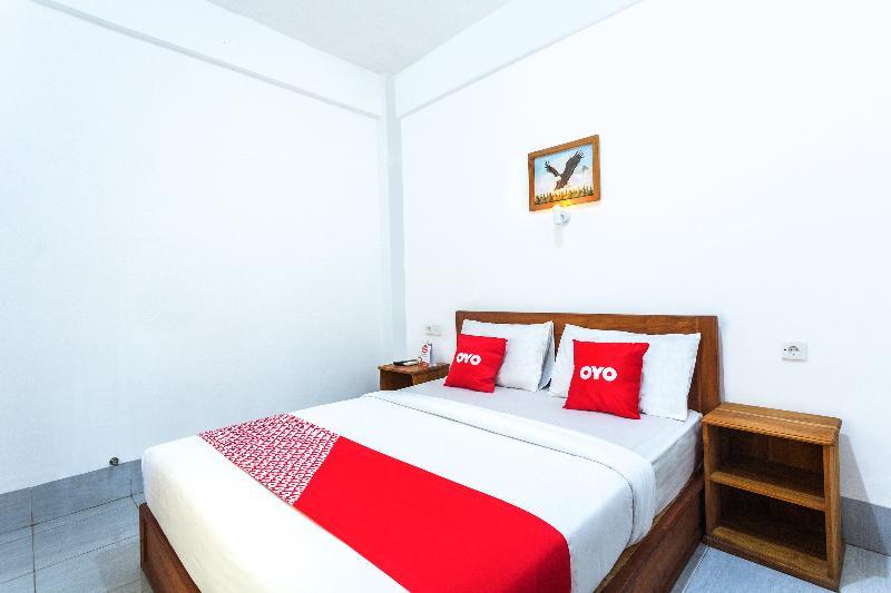 Oyo 2408 Bc Inn Mangsit Εξωτερικό φωτογραφία